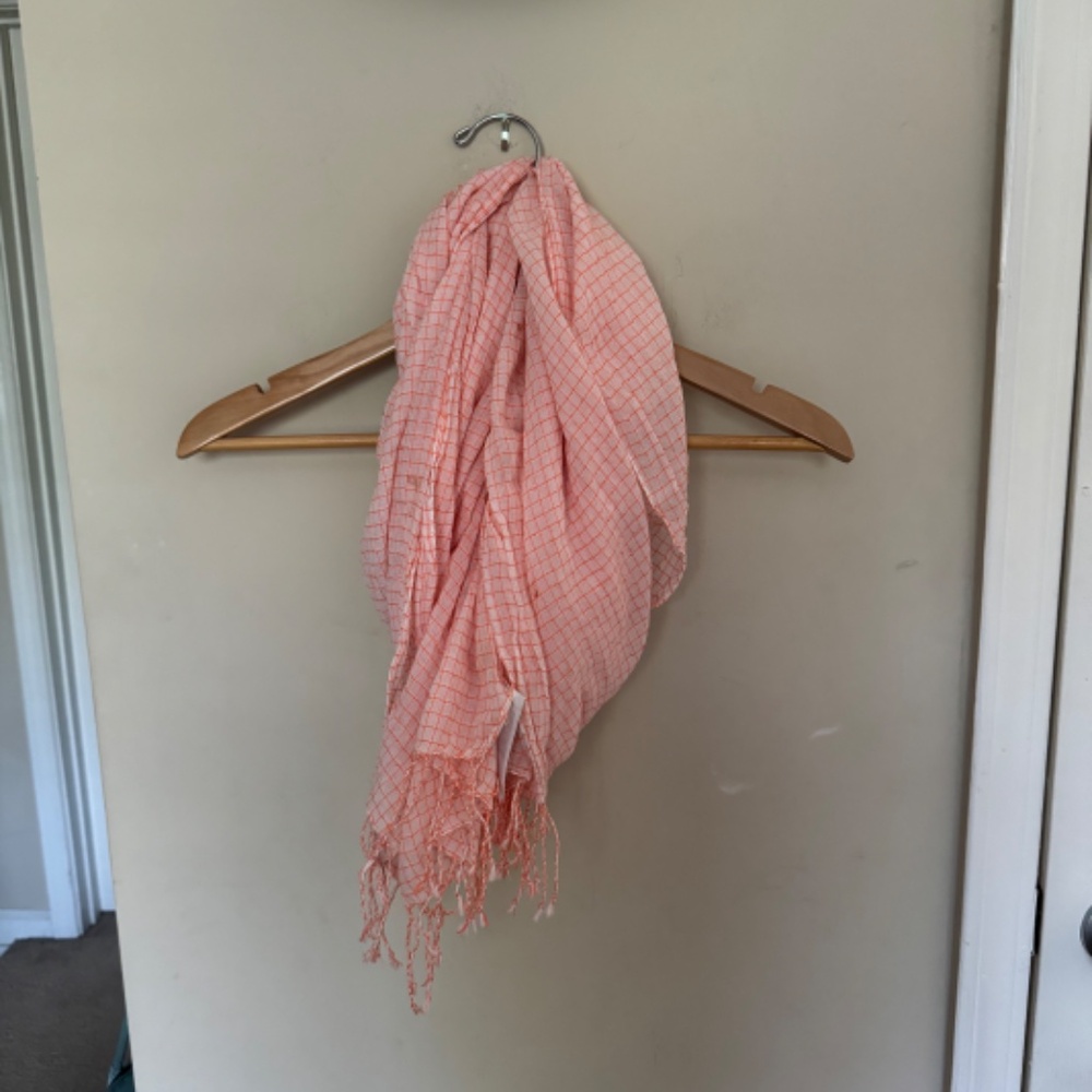 GAP Orange Checkered Lightweight Fringe Scarf NWOT - Picture 2 of 5